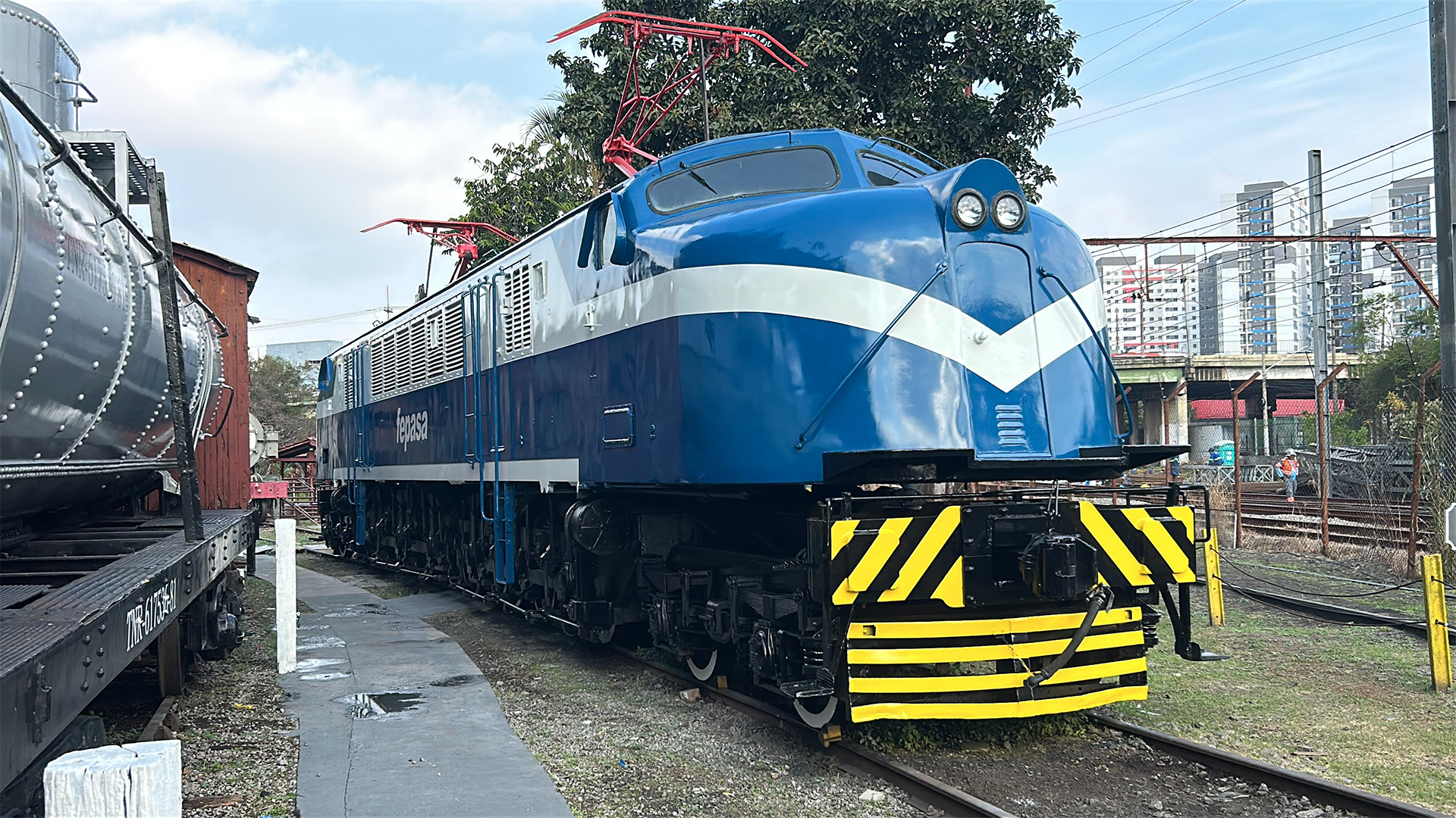 Locomotiva (4)